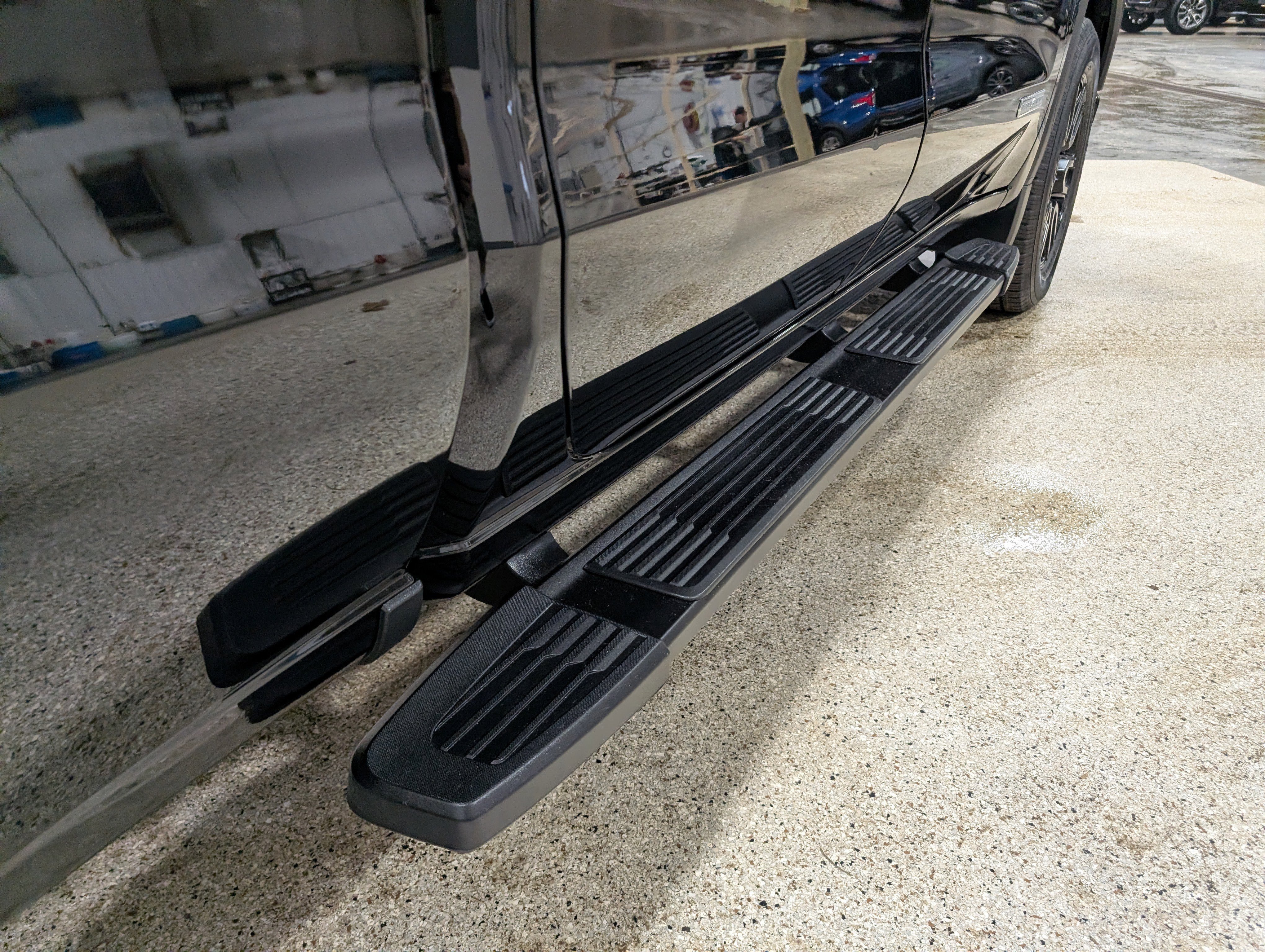 Used 2021 GMC Sierra 1500 Elevation image 10