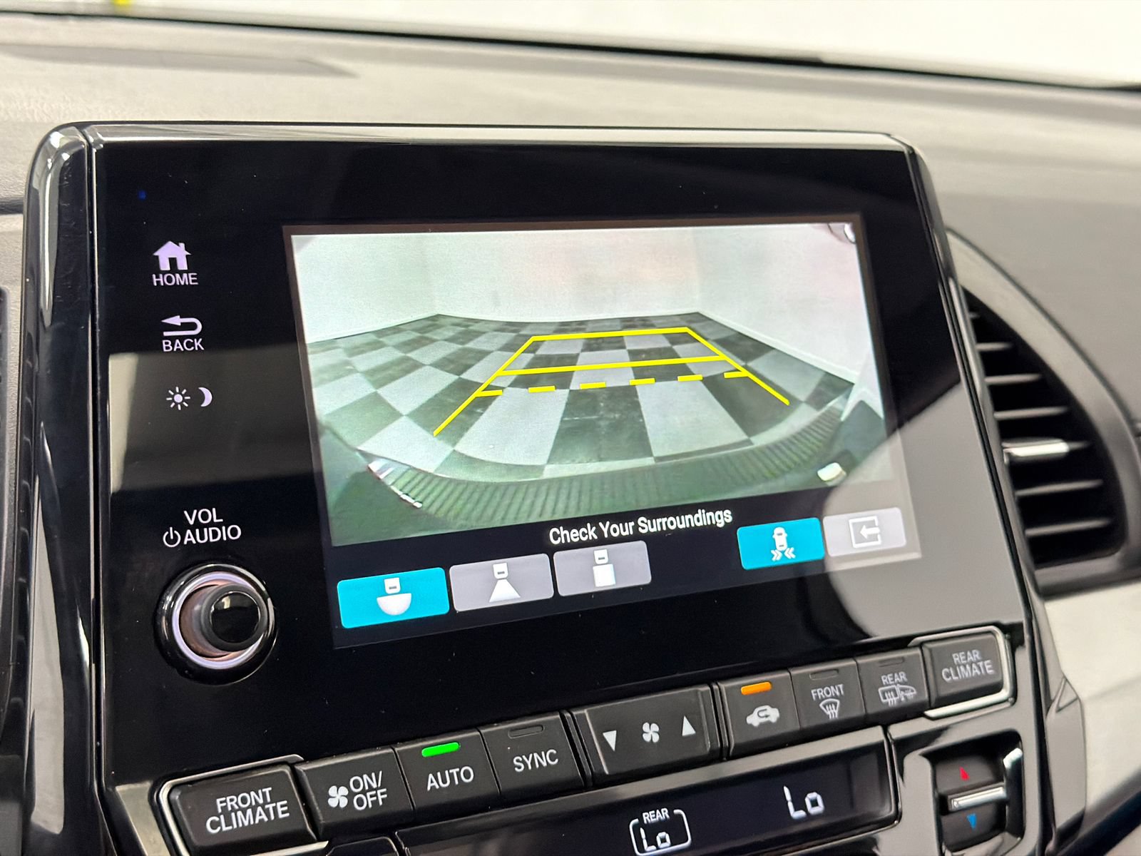 Used 2023 Honda Odyssey Touring image 30