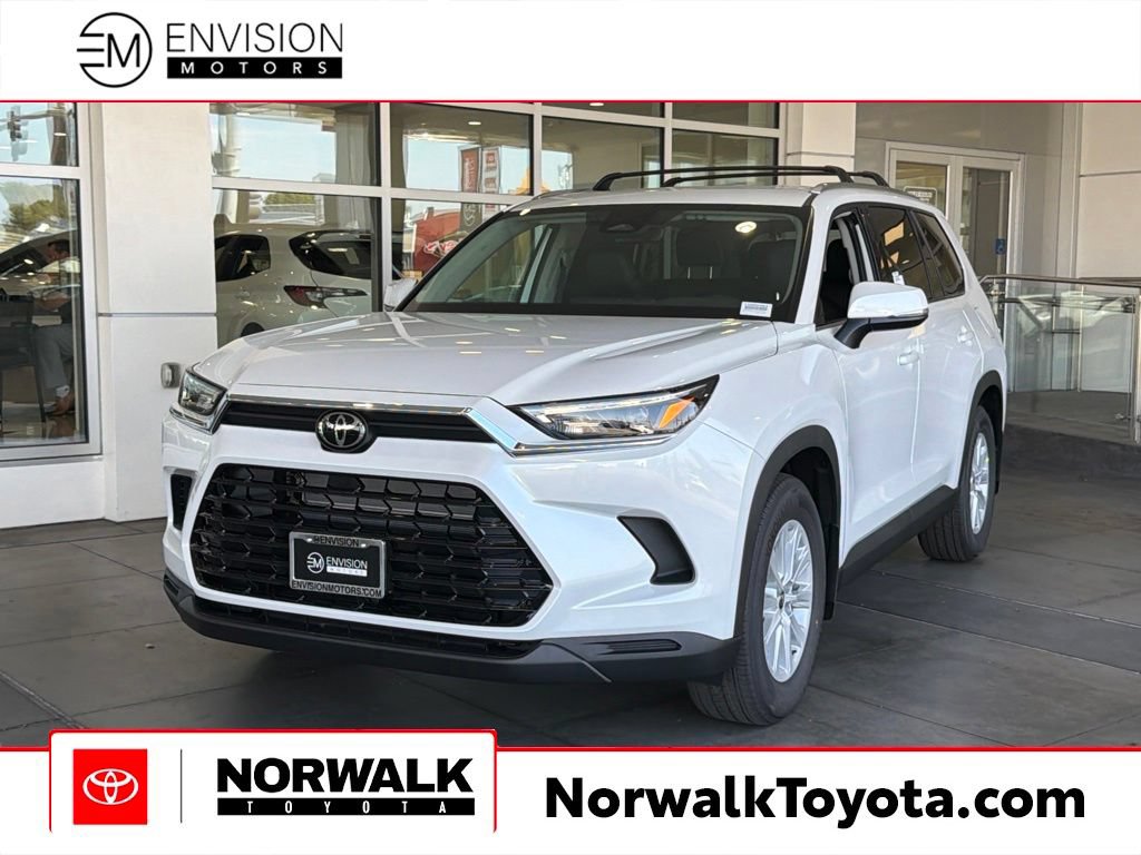 New 2026 Toyota Grand Highlander XLE FWD image 1