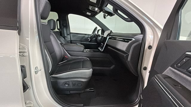 New 2026 GMC Sierra EV Elevation w/ Premium Package AWD/4WD image 29
