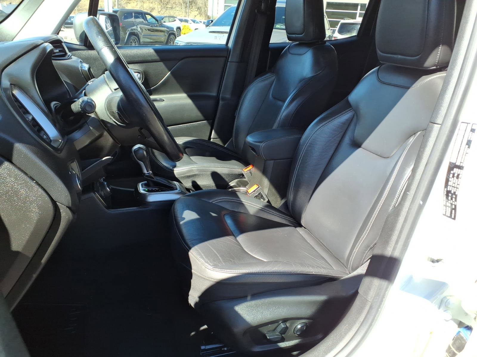 Certified 2021 Jeep Renegade Limited image 9