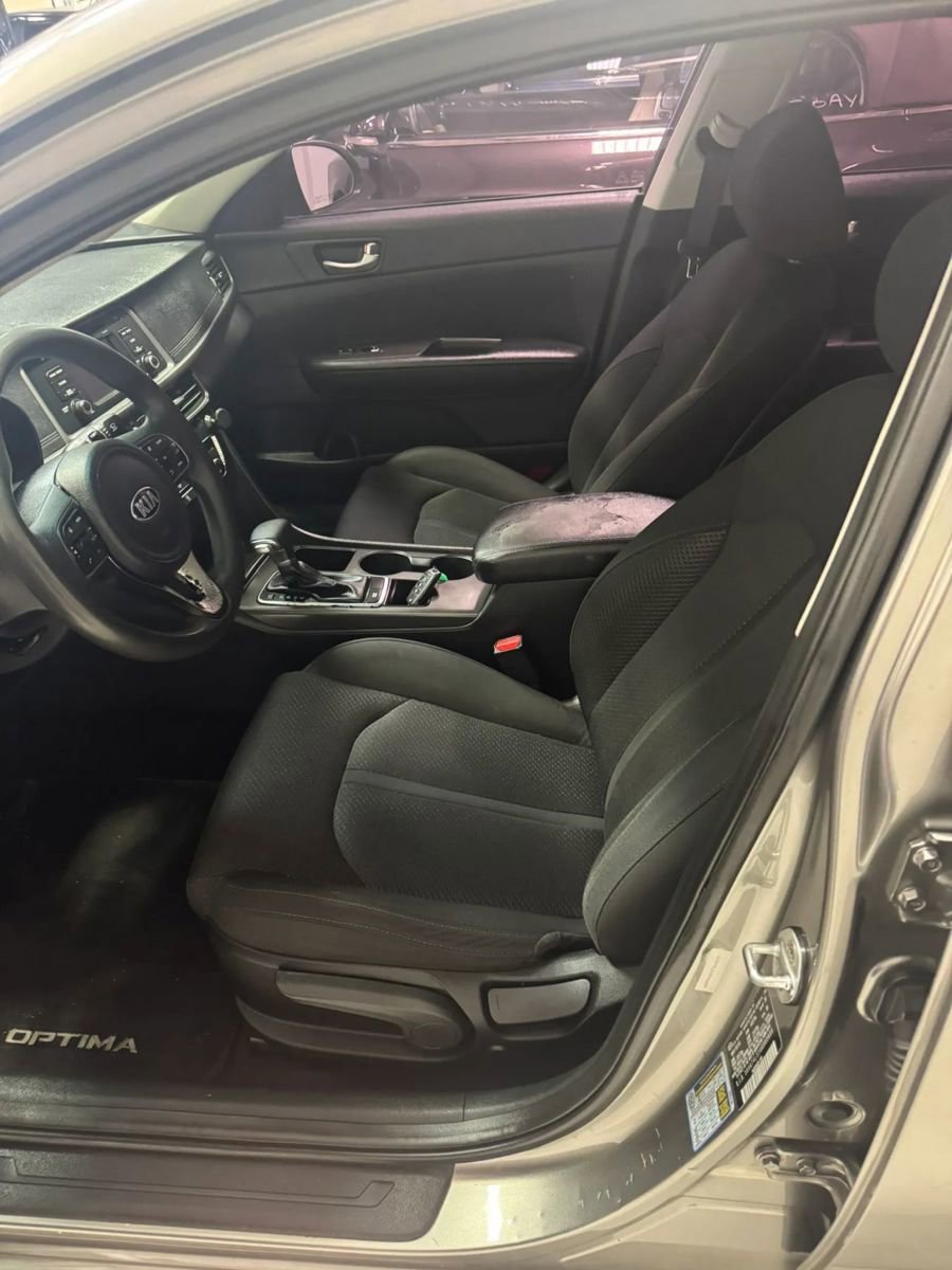 Used 2016 Kia Optima LX FWD image 7