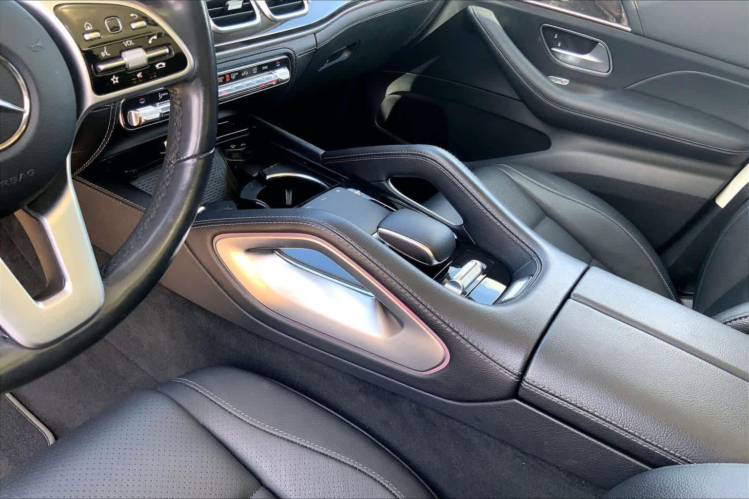 Used 2020 Mercedes-Benz GLS 450 4MATIC image 16