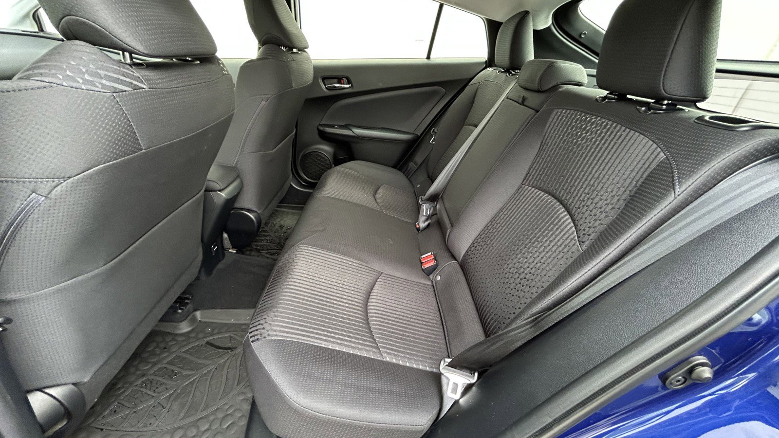 Used 2017 Toyota Prius Four image 13