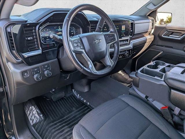 Used 2022 Chevrolet Silverado 1500 RST AWD/4WD image 12