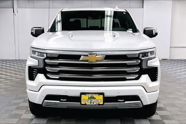 Used 2022 Chevrolet Silverado 1500 High Country w/ High Country Premium Package image 4