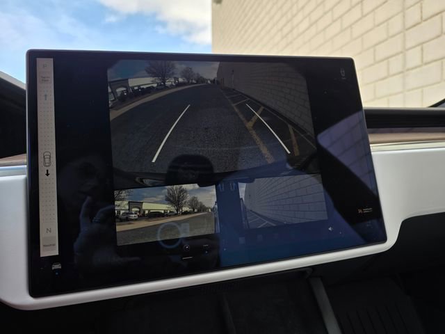 Used 2022 Tesla Model S AWD/4WD image 39