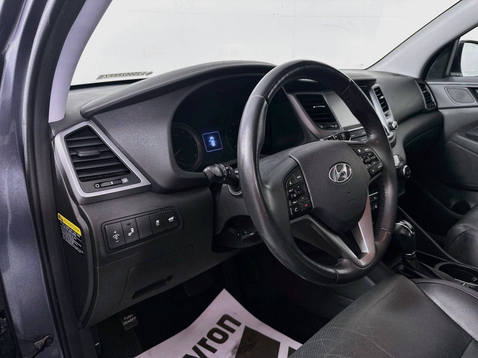 Used 2018 Hyundai Tucson Limited w/ Cargo Package FWD image 9