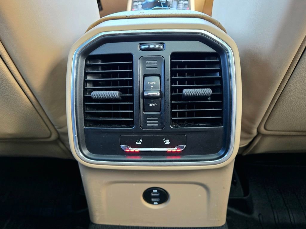 Used 2020 Porsche Macan S image 42