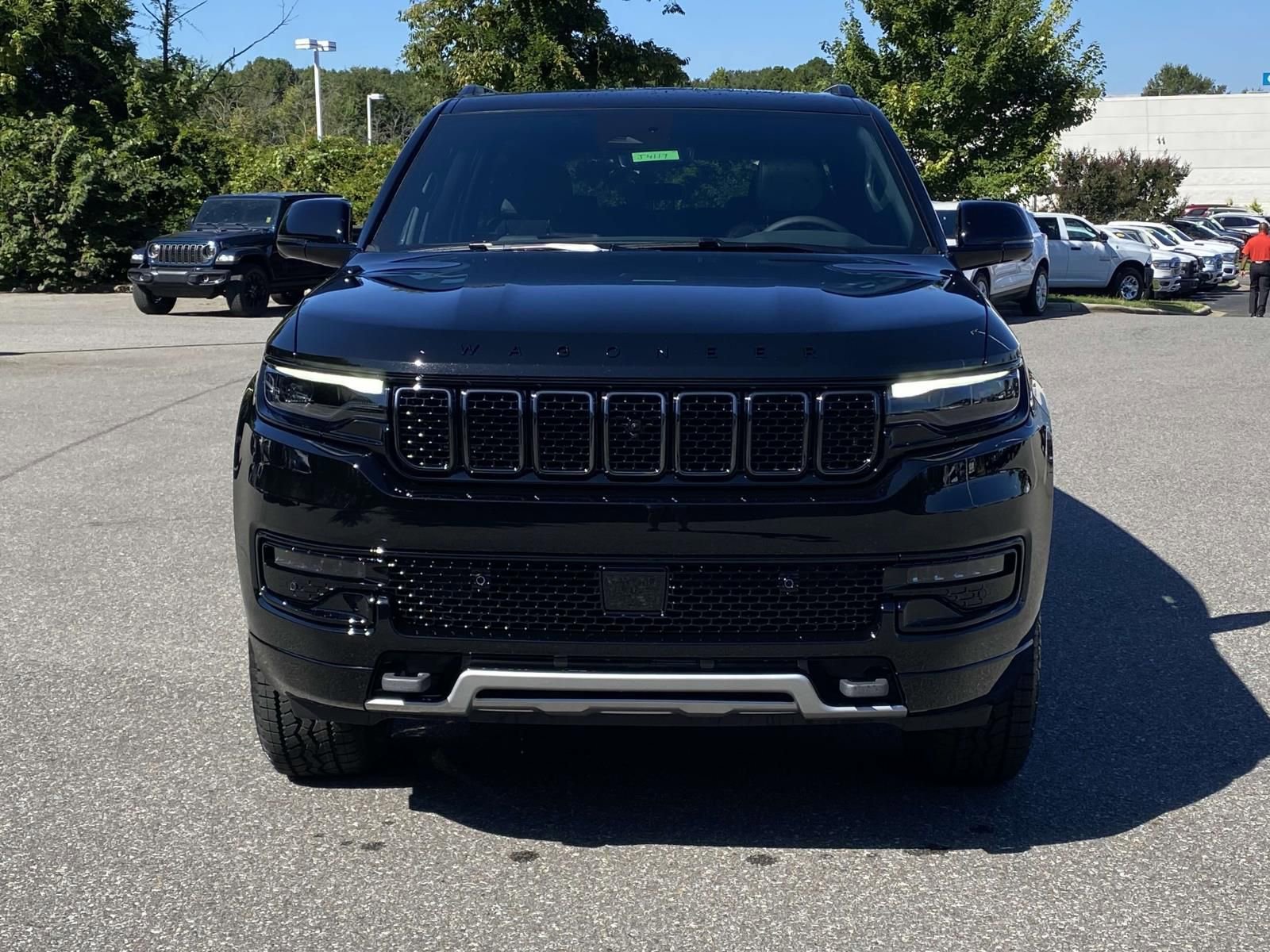 New 2025 Jeep Wagoneer Series II AWD/4WD image 2