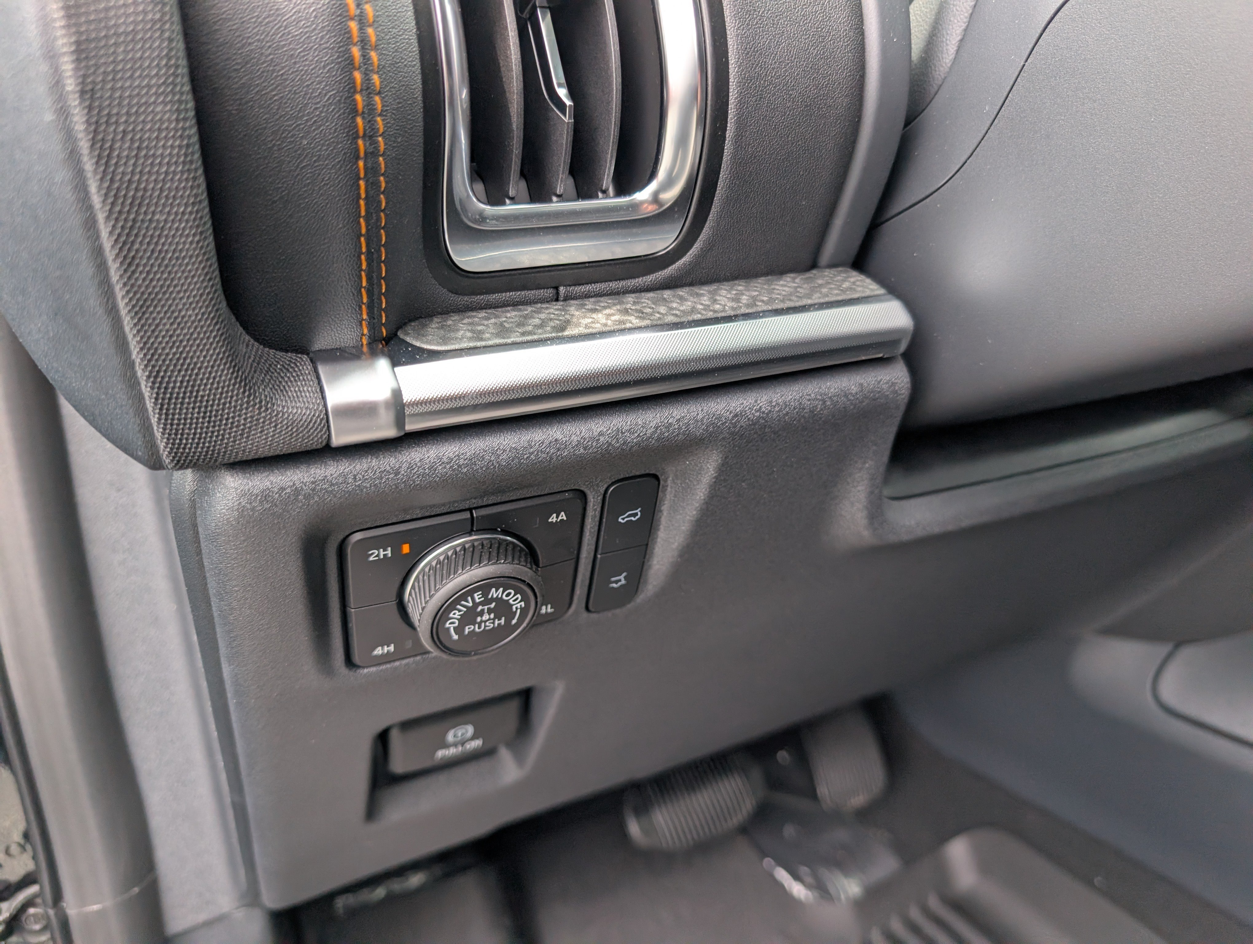 New 2026 Ford Expedition Tremor AWD/4WD image 16