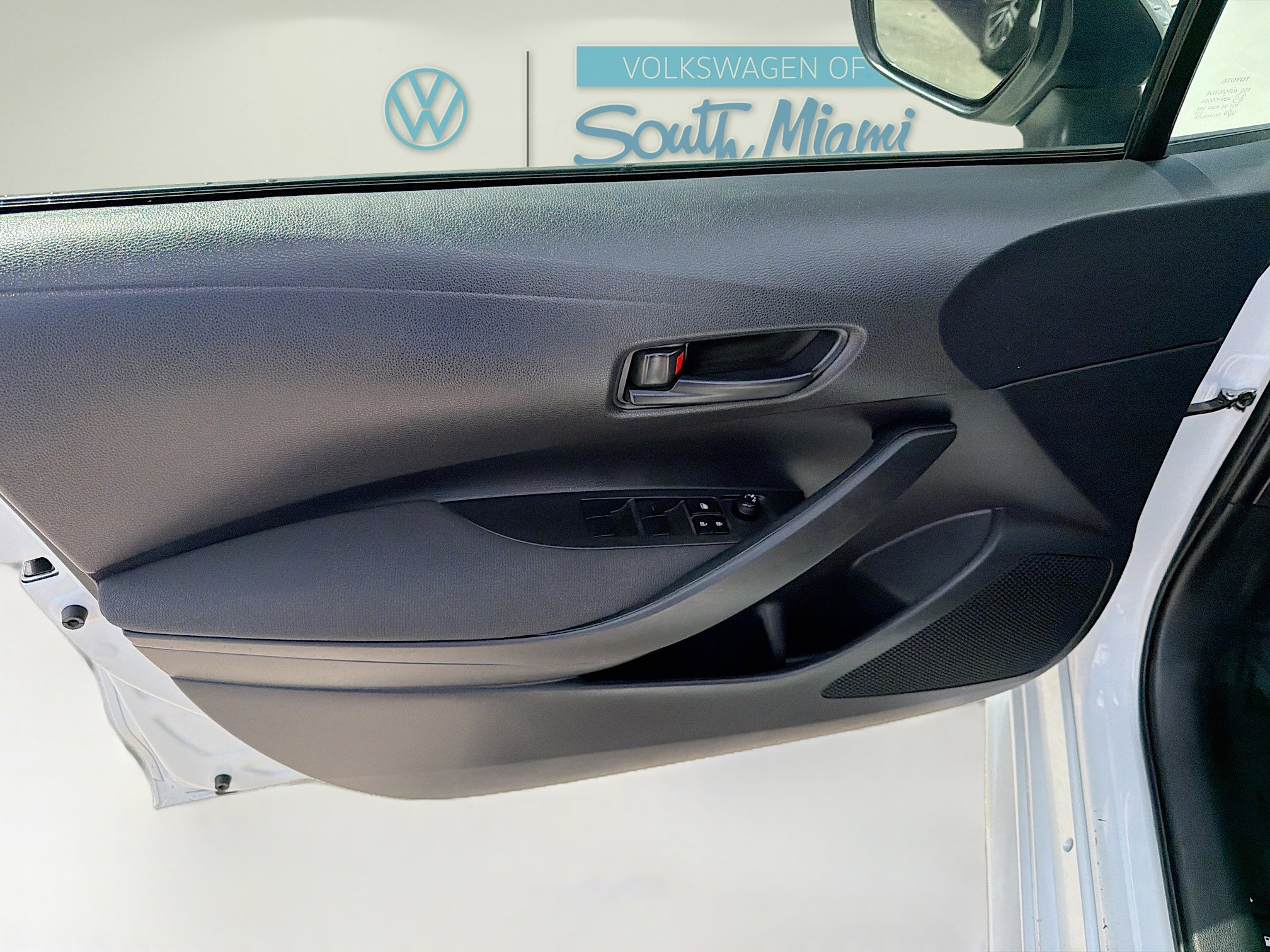 Used 2022 Toyota Corolla LE image 19