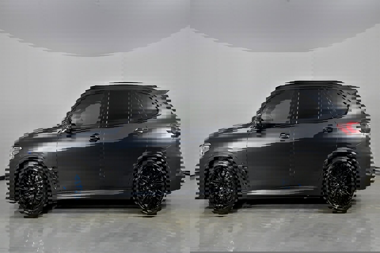 Used 2020 BMW X5 M Competition w/ Executive Package image 8