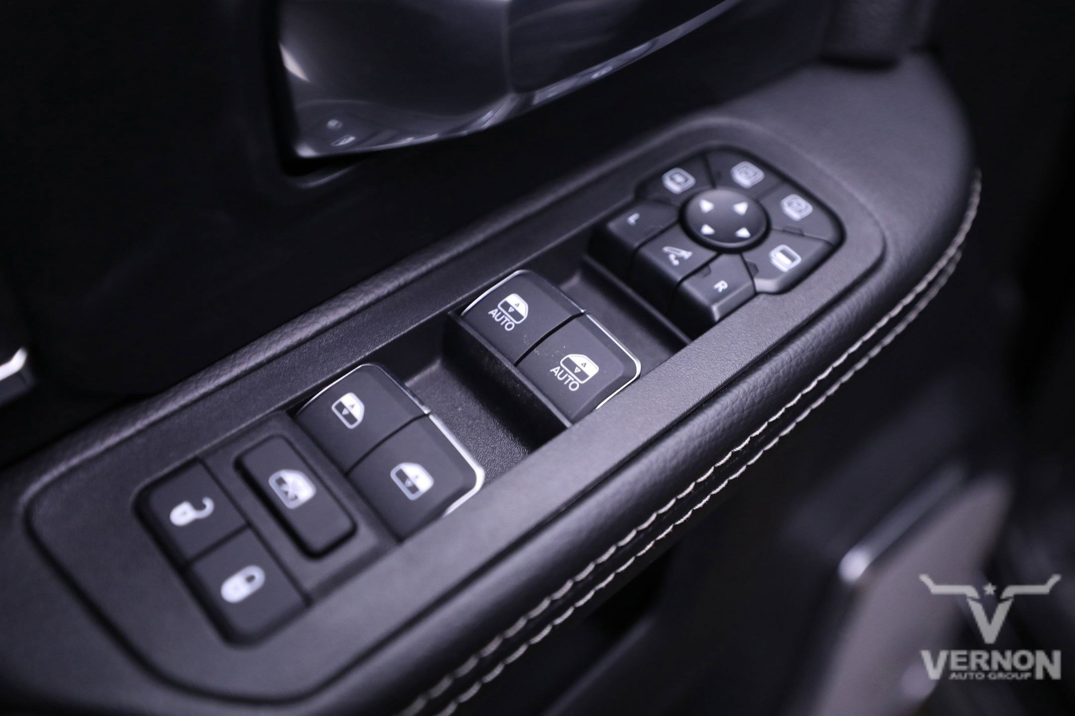 New 2025 RAM 3500 Laramie image 24