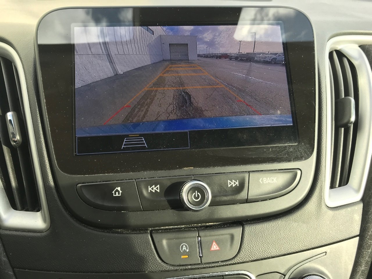 Certified 2025 Chevrolet Malibu LT image 19