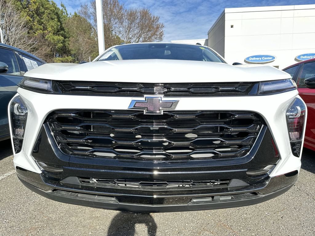 Used 2025 Chevrolet Trax ACTIV w/ Driver Confidence Package image 25