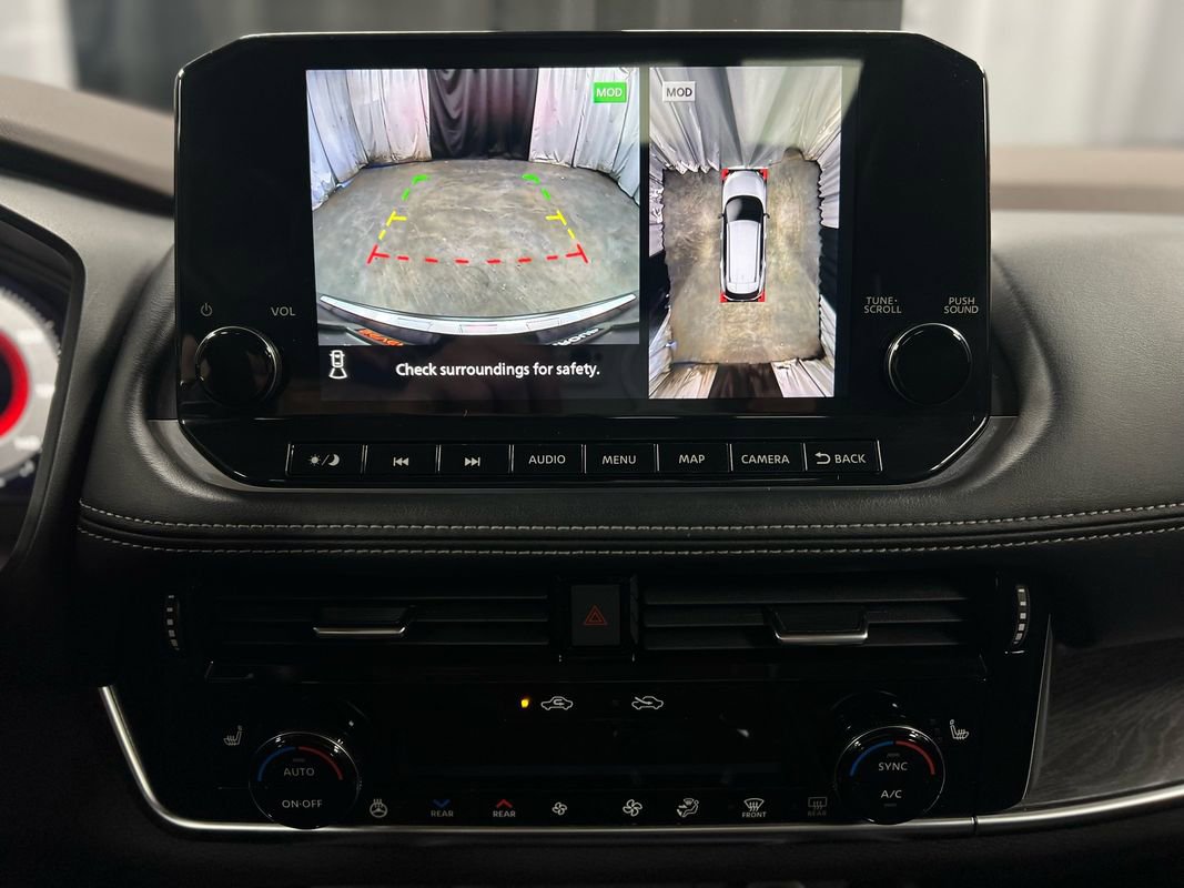 Used 2021 Nissan Rogue Platinum image 31