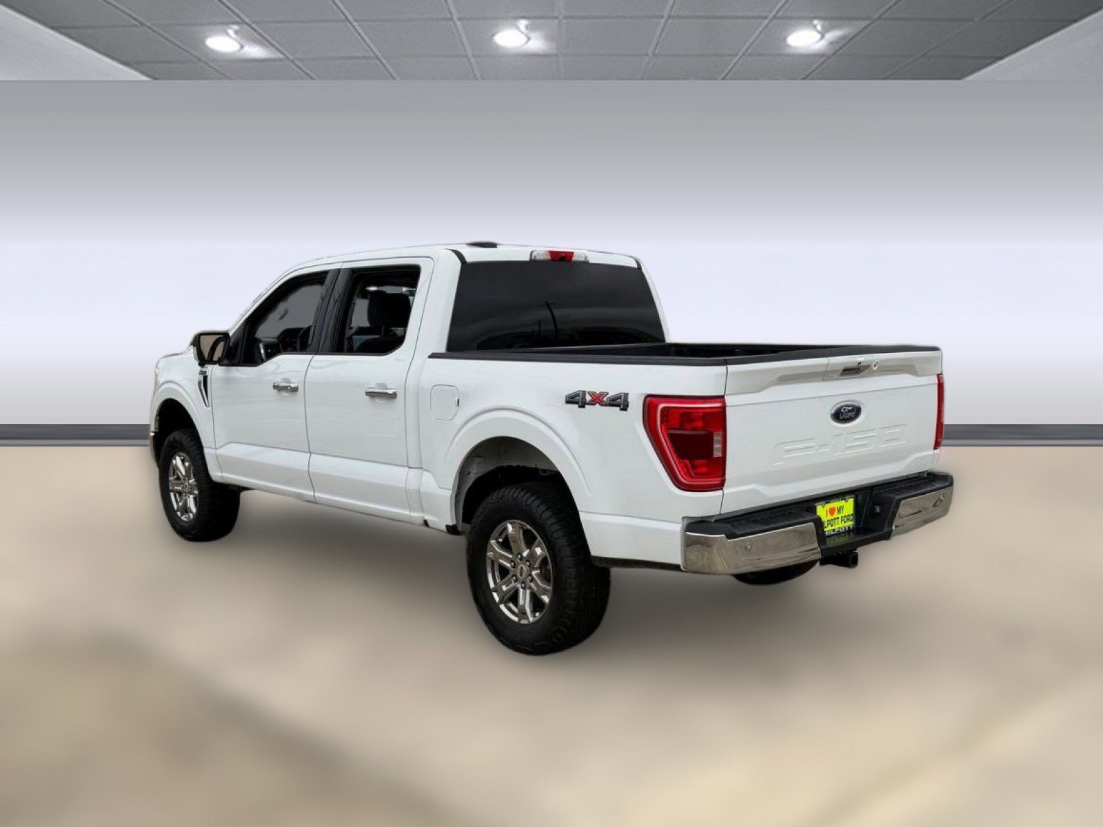 Used 2022 Ford F150 XLT w/ Equipment Group 302A High image 3