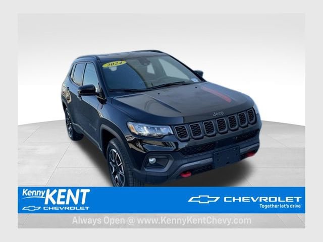Used 2024 Jeep Compass Trailhawk