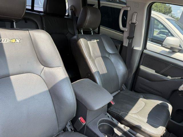 Used 2019 Nissan Frontier PRO-4X w/ Pro-4x Luxury Package AWD/4WD image 5