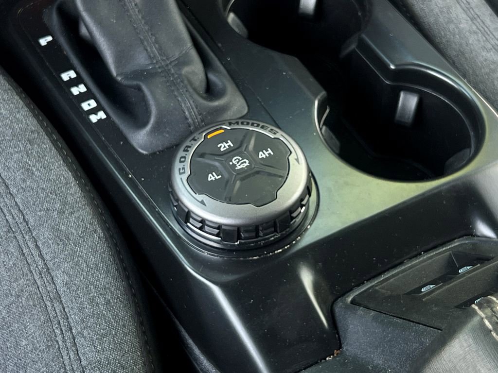 Used 2025 Ford Bronco Big Bend image 21