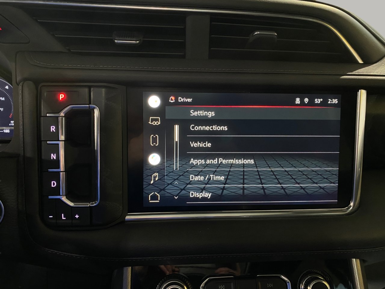 Used 2022 GMC Yukon XL Denali image 15