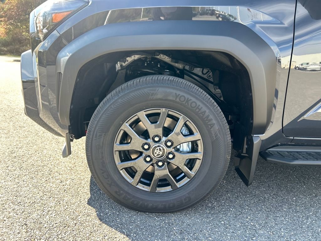 New 2025 Toyota 4Runner SR5 image 29