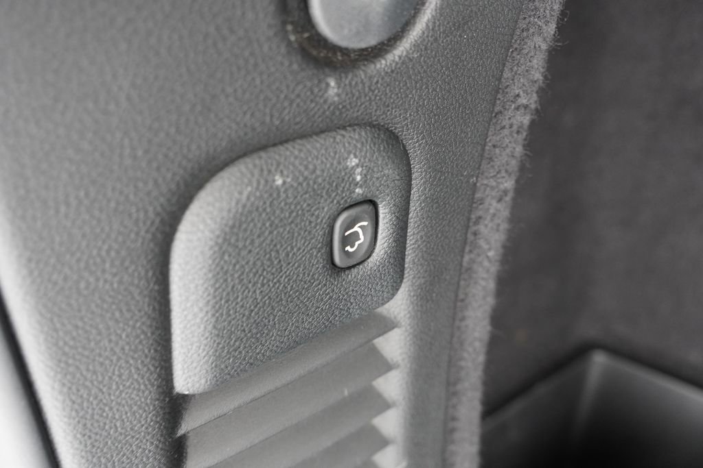 Certified 2024 Dodge Durango GT image 25