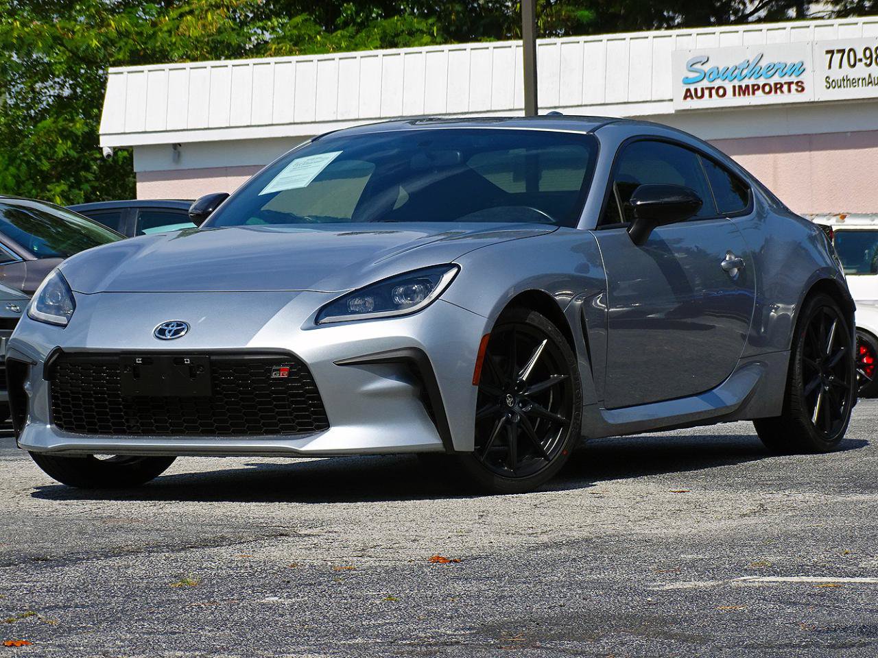 Used 2023 Toyota GR86 Premium RWD image 5