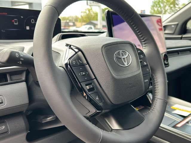 New 2026 Toyota C-HR AWD/4WD image 34