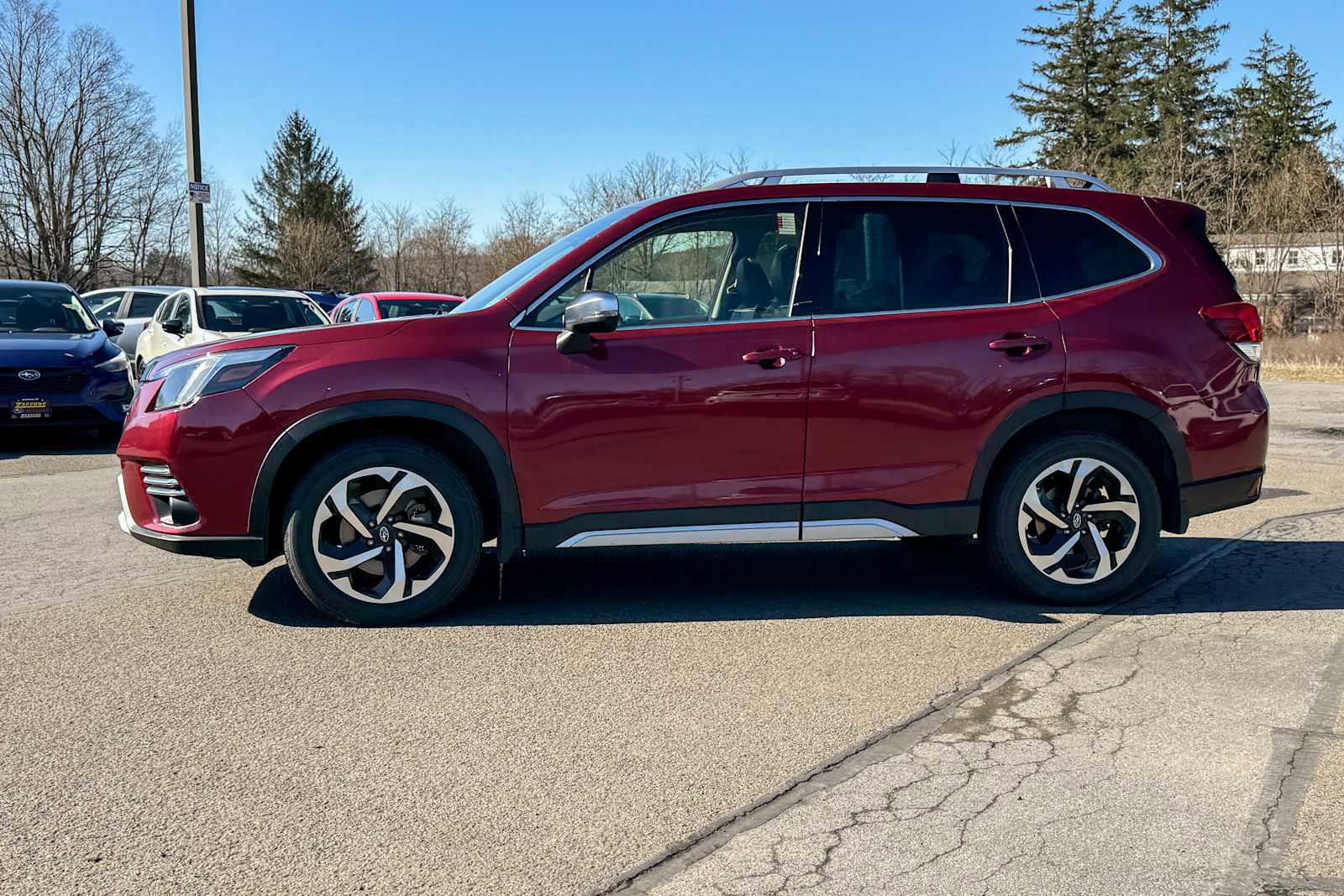 Used 2022 Subaru Forester Touring image 6