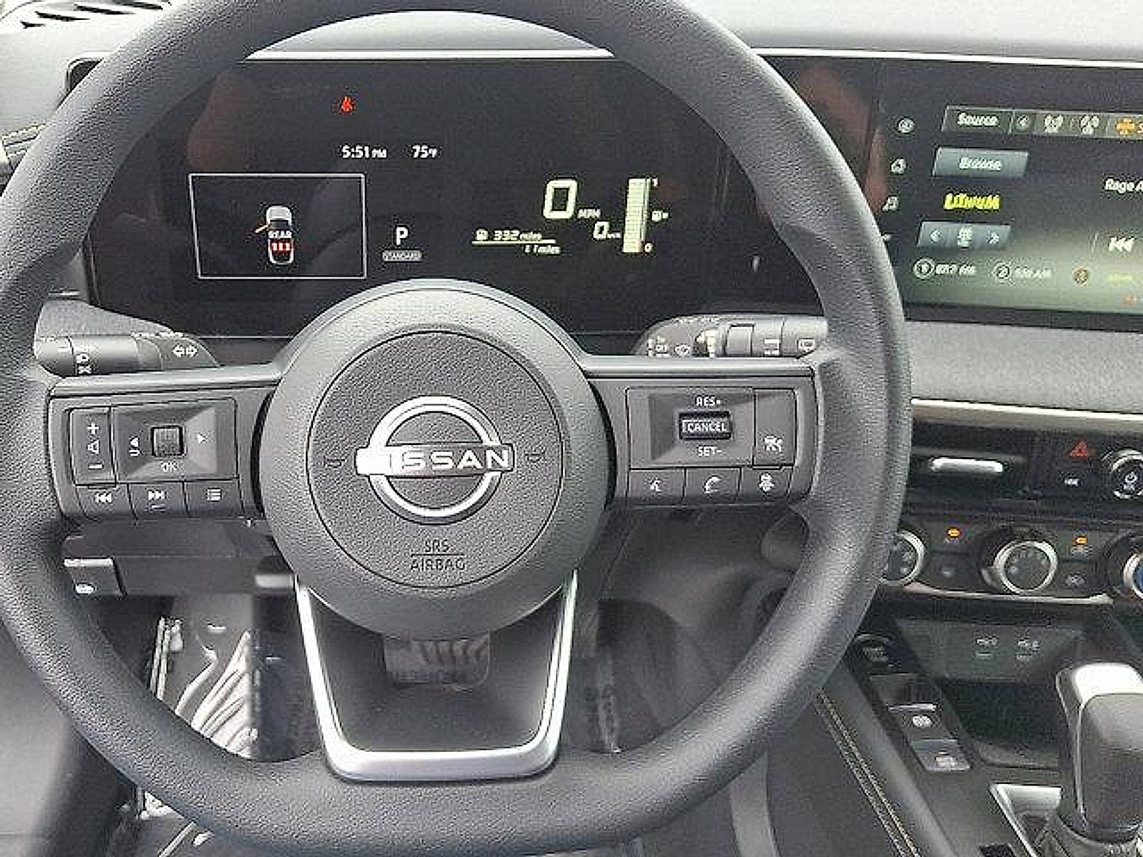 New 2025 Nissan Kicks SV image 6