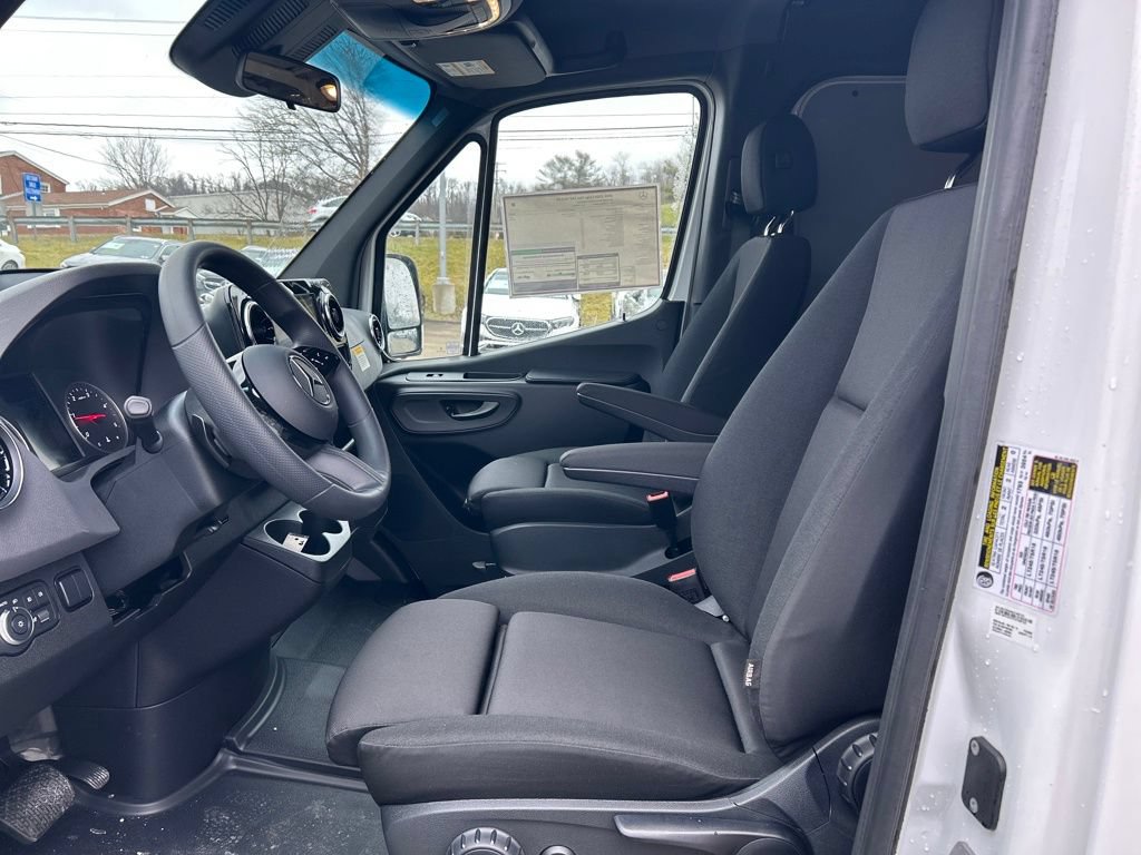 New 2026 Mercedes-Benz Sprinter 2500 image 9