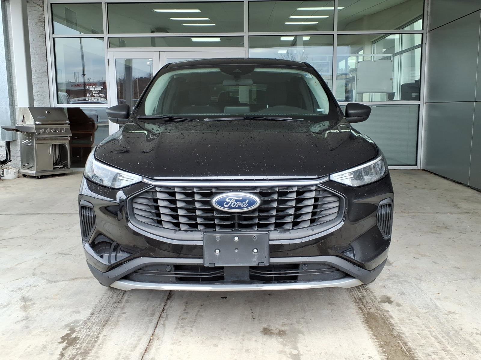 Used 2024 Ford Escape Active image 2