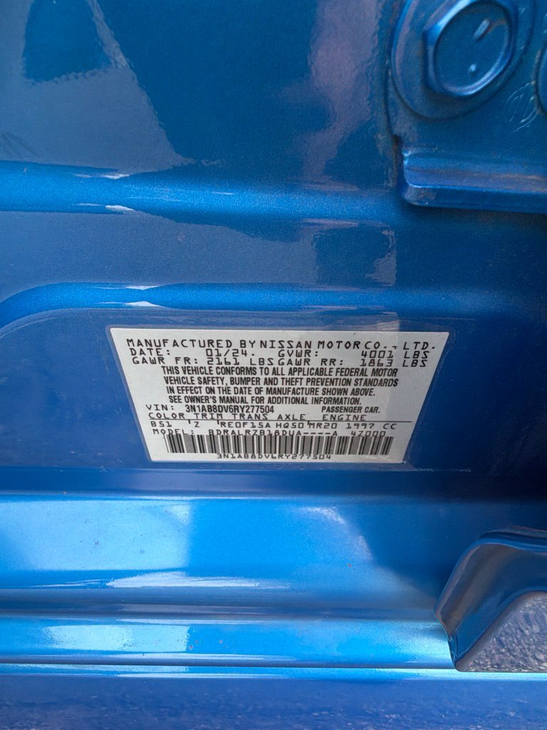 Used 2024 Nissan Sentra SR FWD image 35