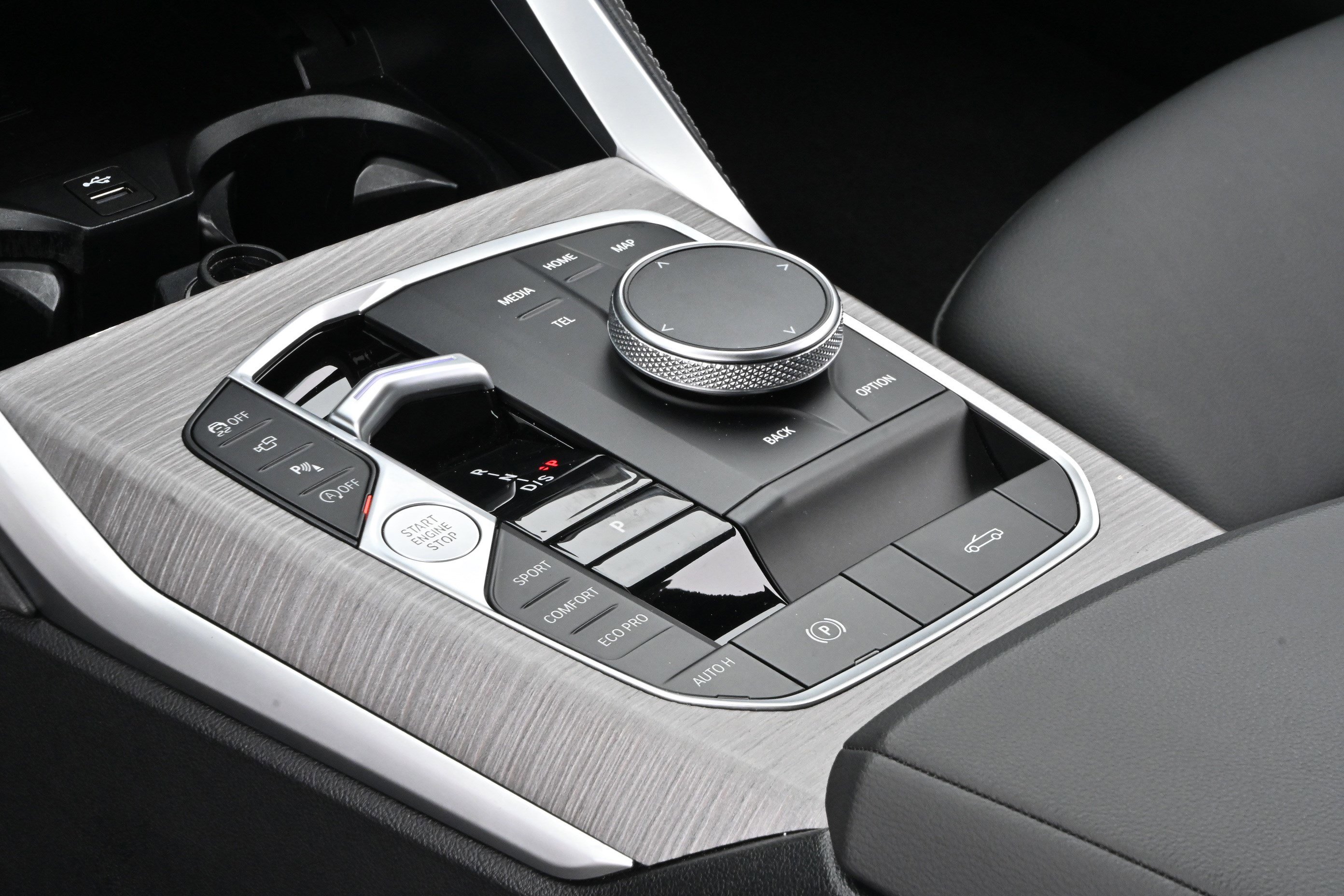 Certified 2025 BMW 430i Convertible RWD image 35