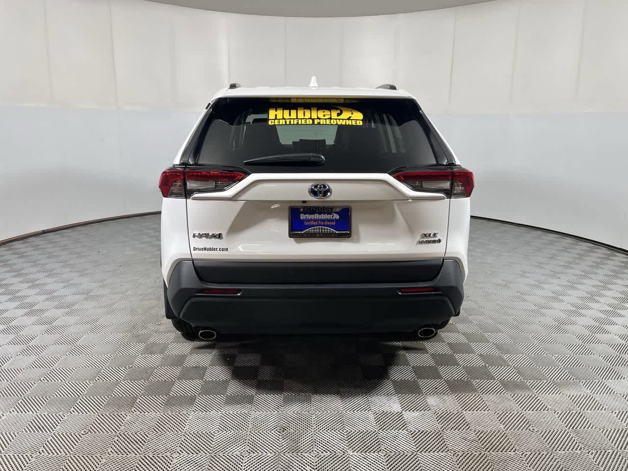 Used 2024 Toyota RAV4 XLE w/ Convenience Package AWD/4WD image 7