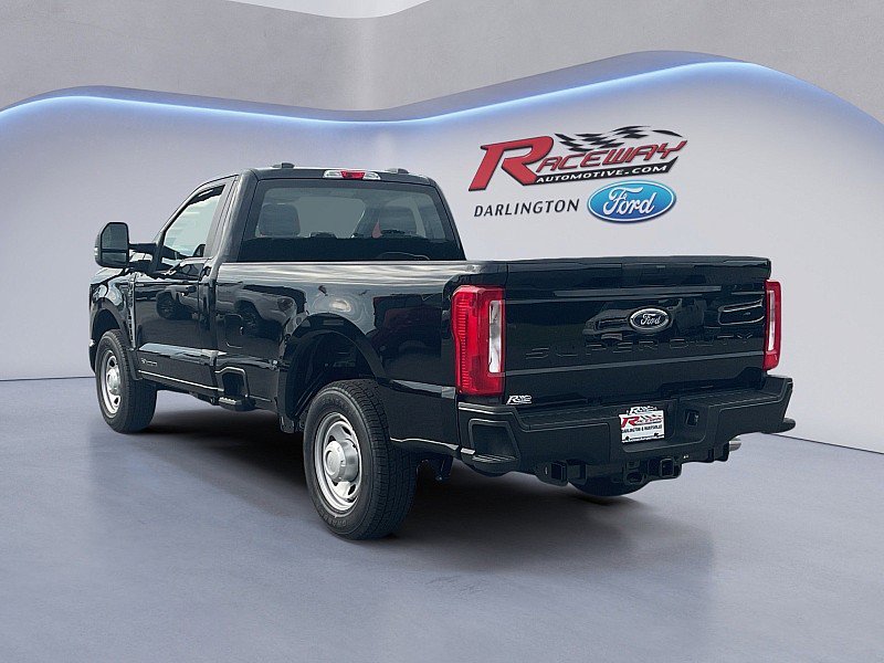 New 2026 Ford F350 XL image 3