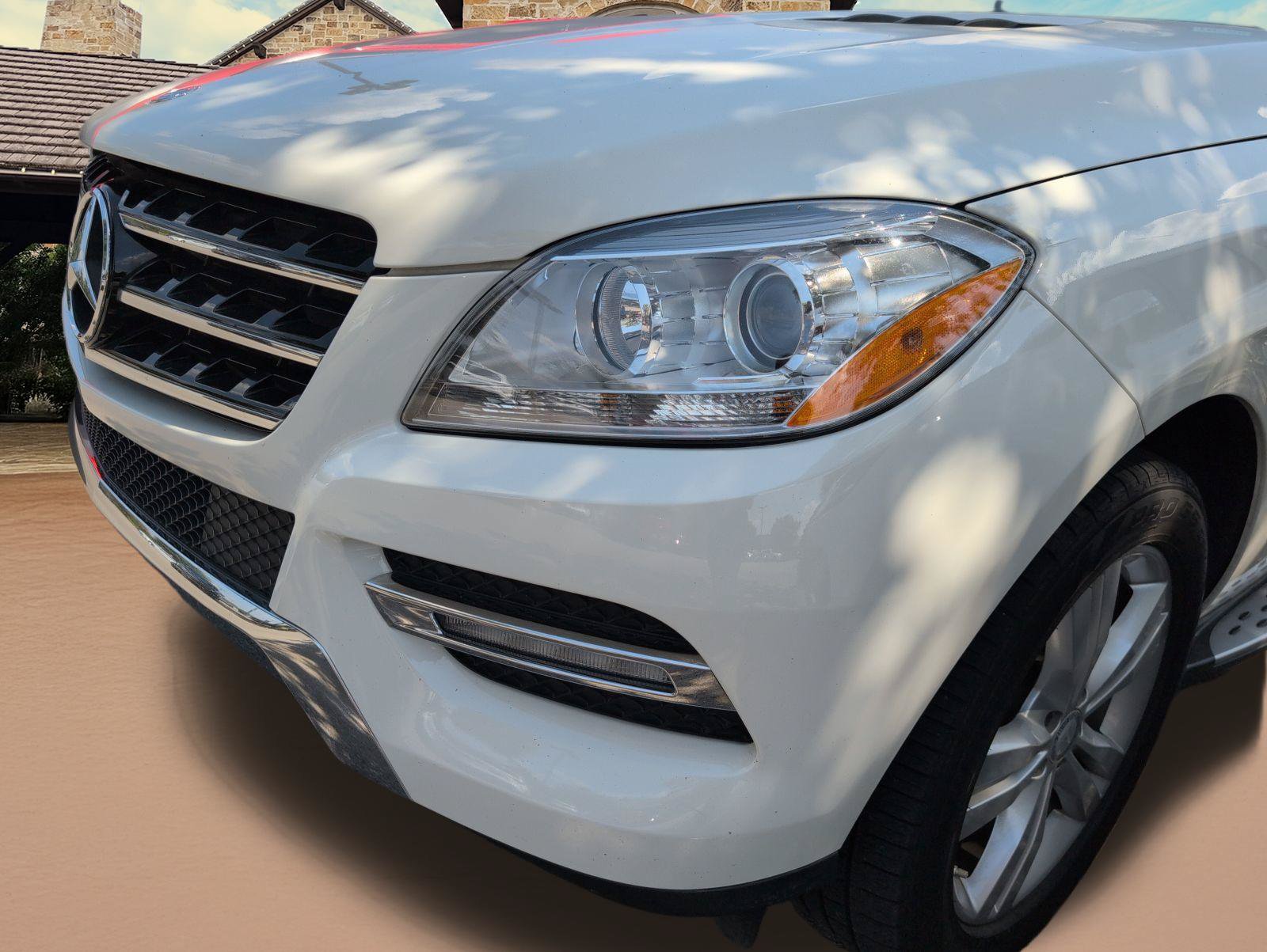 Used 2012 Mercedes-Benz ML 350 BlueTEC 4MATIC image 9