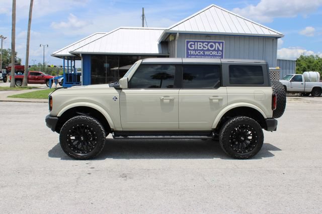 Used 2025 Ford Bronco Outer Banks AWD/4WD image 6