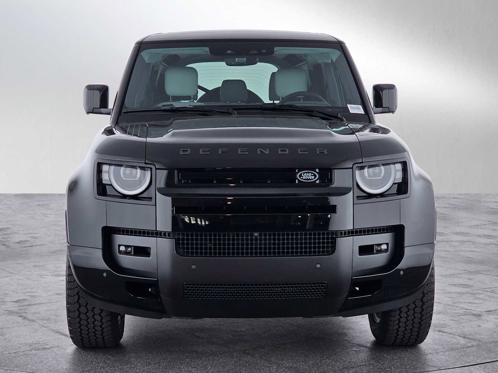 New 2026 Land Rover Defender 110 X-Dynamic SE image 8