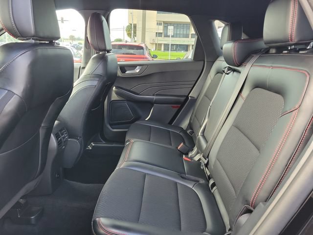 Certified 2025 Ford Escape ST-Line Select AWD/4WD image 11