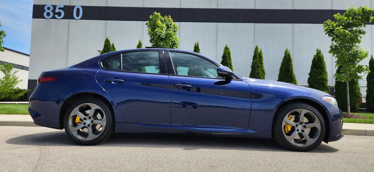 Used 2018 Alfa Romeo Giulia AWD image 5