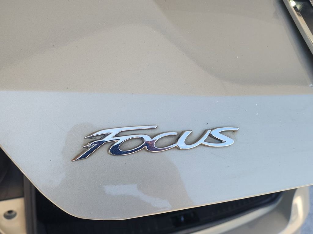 Used 2016 Ford Focus Titanium image 29
