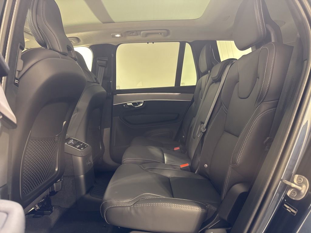 New 2026 Volvo XC90 T8 Ultra w/ Lounge Package AWD/4WD image 22