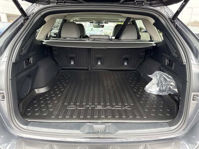 Certified 2025 Subaru Outback Limited image 7