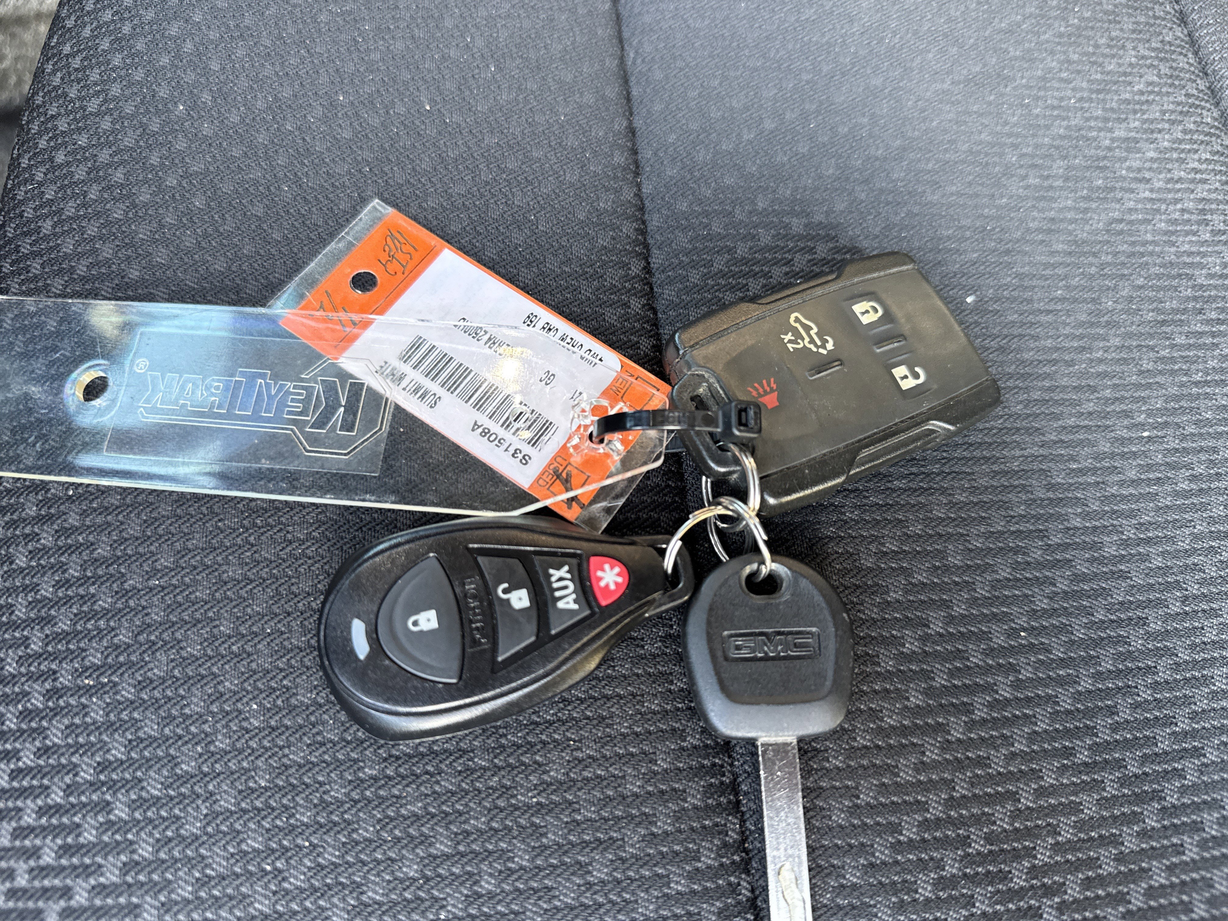 Used 2021 GMC Sierra 2500 4x4 Crew Cab w/ Convenience Package image 29