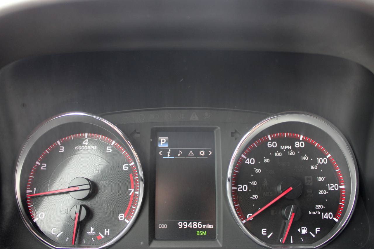 Used 2016 Toyota RAV4 SE FWD image 21