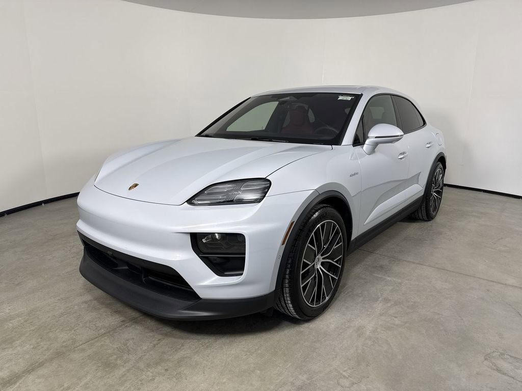 New 2026 Porsche Macan 4 Electric