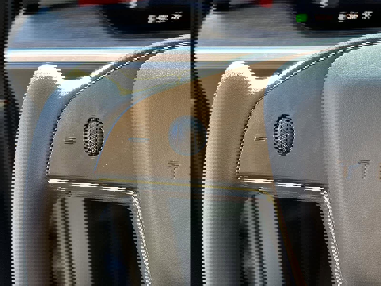 Used 2022 Tesla Model X image 24